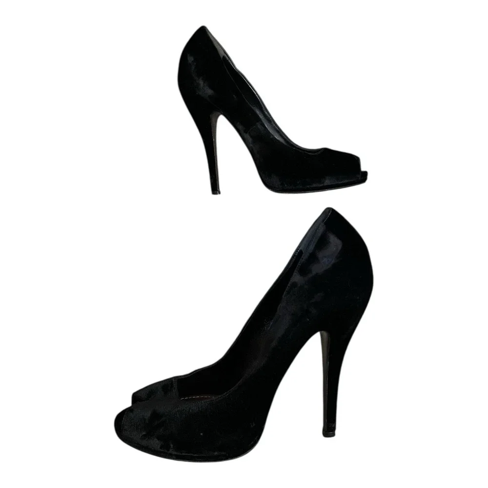 Gucci Elizabeth Black Velvet Peep Toe Stiletto 306106 Size 41 - Picture 5 of 12